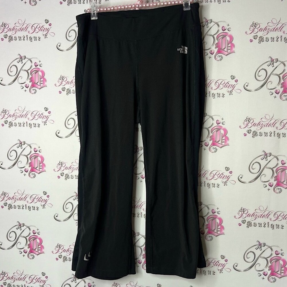 The North Face Black Performance Pants capri cropped the flight series flare